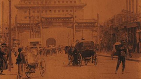 Around China with a Movie Camera: a Journey from Beijing to Shanghai (1900-1948)