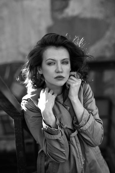 makeup and hair style