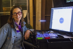 Jane on set - Casual